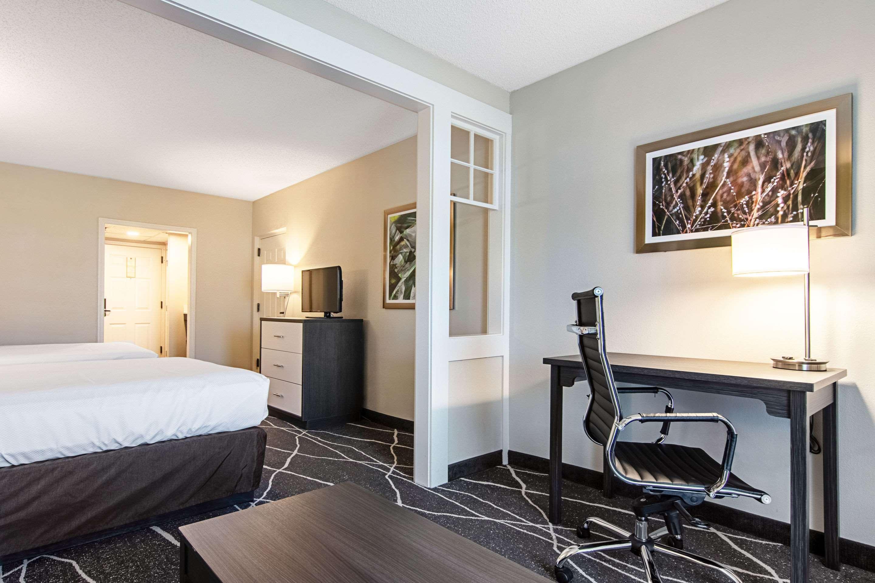 Clarion Inn Willow River Sevierville Esterno foto