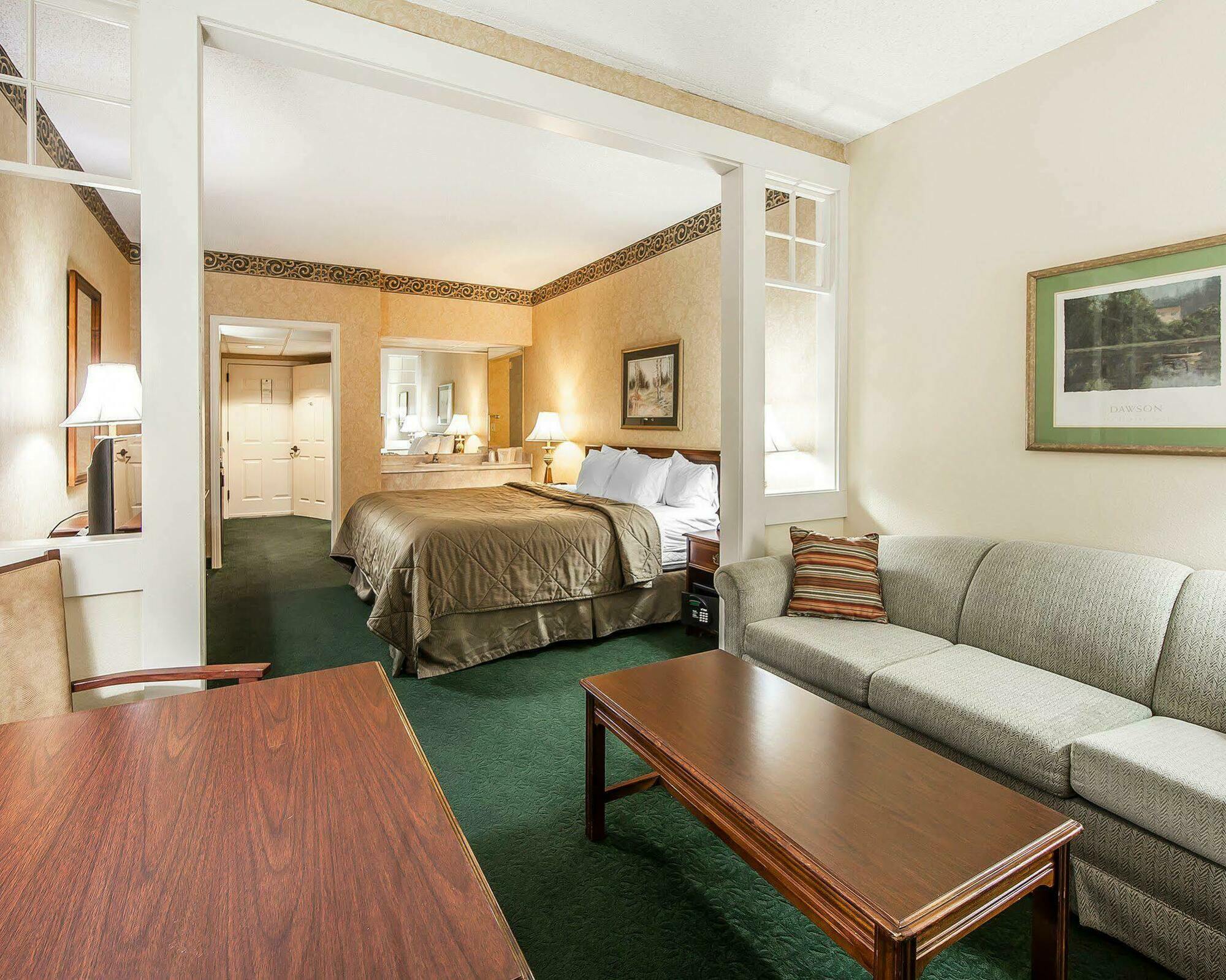 Clarion Inn Willow River Sevierville Esterno foto