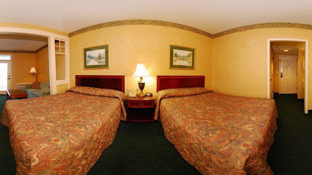 Clarion Inn Willow River Sevierville Esterno foto